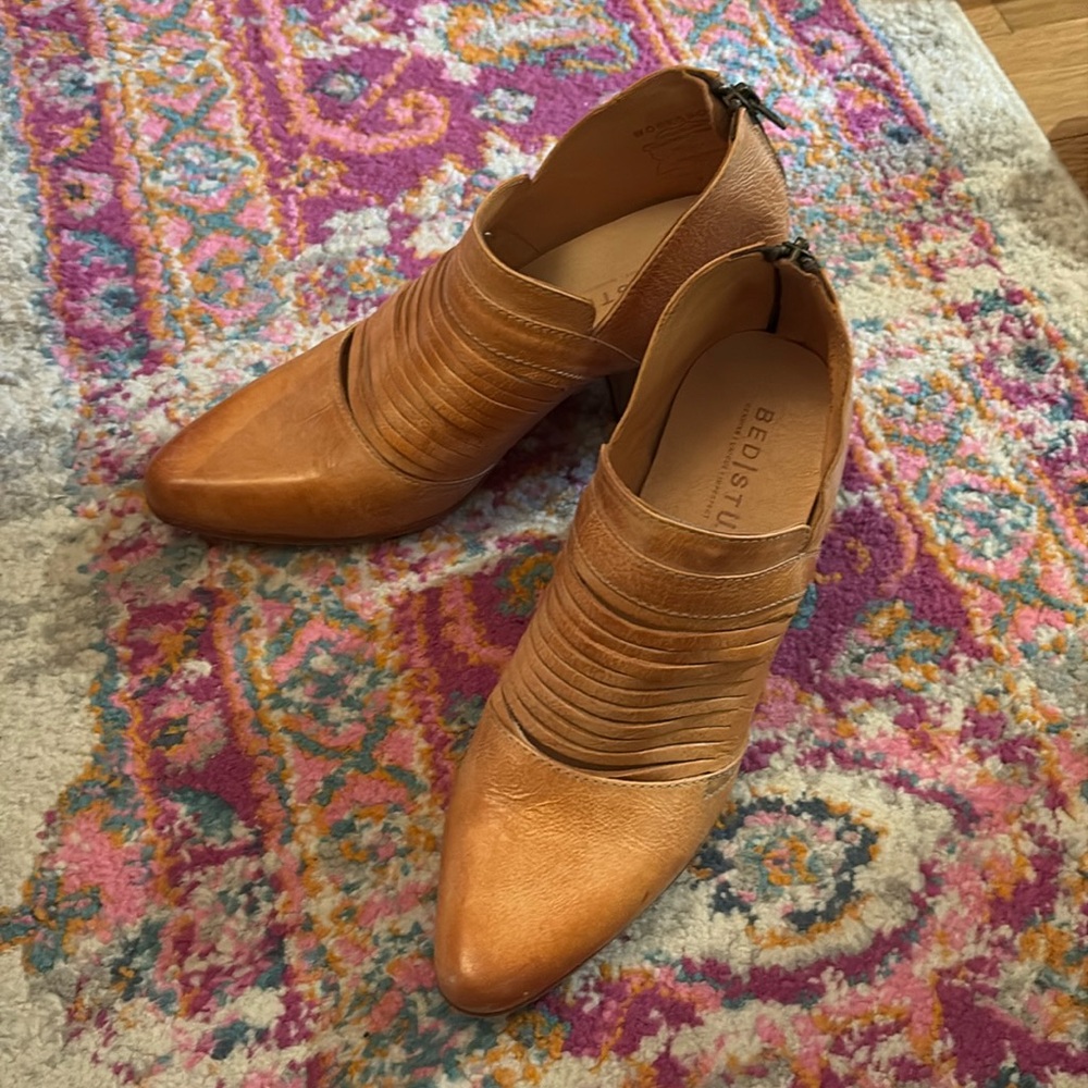 Bed Stu shoes size 8